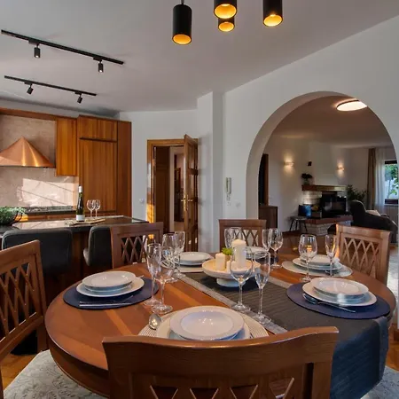 Sonik 别墅 扎达尔