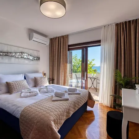 Sonik Villa Zara